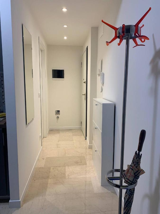 Ugo Bassi Lux Apartment Bologna Buitenkant foto